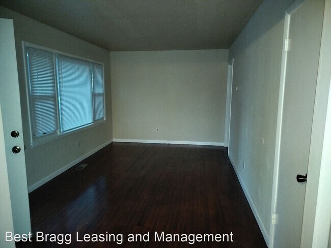 Foto del edificio - 3 br, 1.5 bath House - 3212 Friendly Rd.