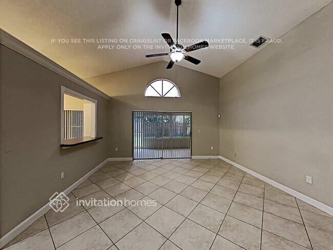 Foto del edificio - 12152 NW 35th Pl