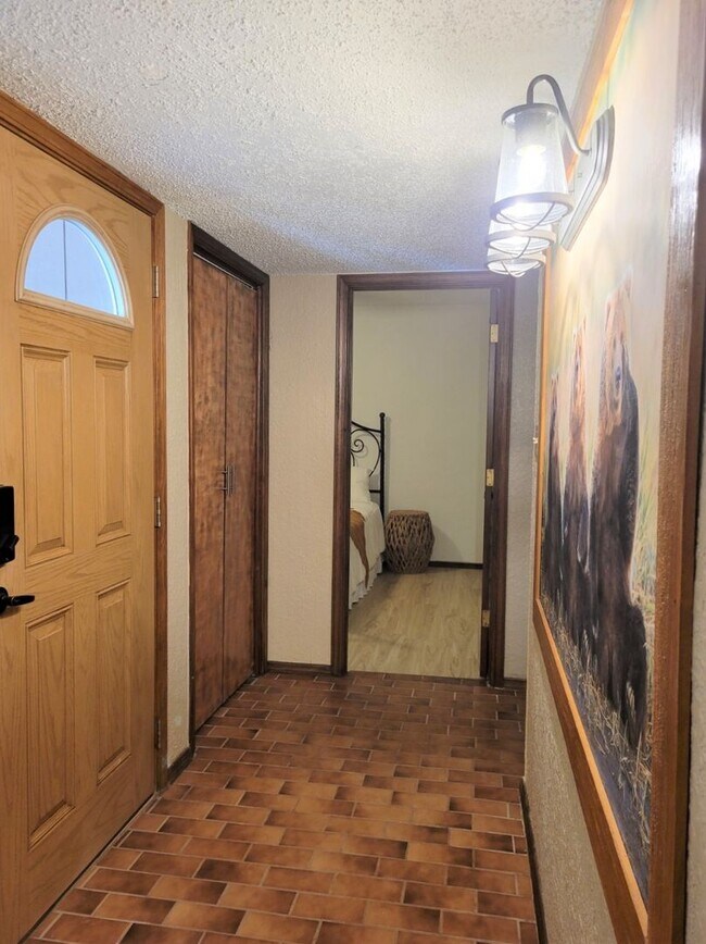 Foto del edificio - Large Townhome with Views of Sierra Blanca...