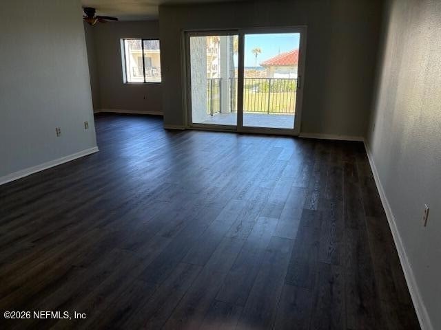 Building Photo - 2325 Costa Verde Blvd