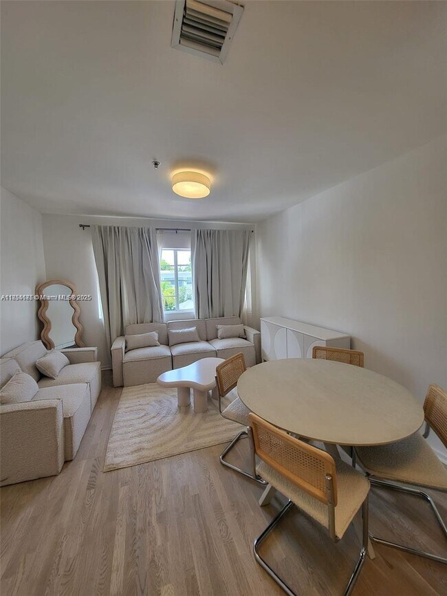 Foto del edificio - 810 7th St