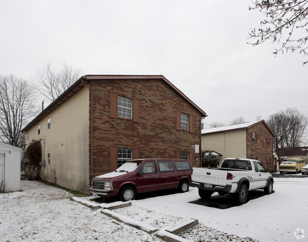 Foto principal - 840-846 Moon Rd