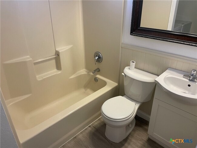 Foto del edificio - 761 Geronimo Dr