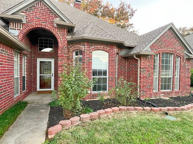 Building Photo - 2113 Aspenwood Dr N