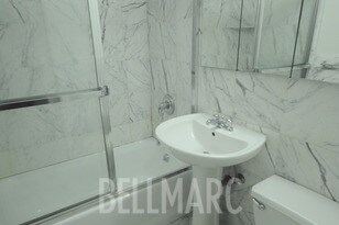 Foto del edificio - 213 Water St