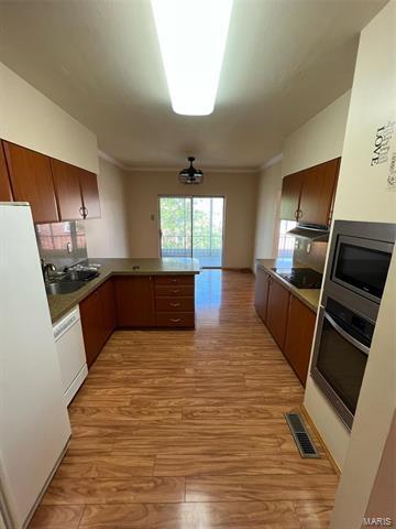 Building Photo - 10361 Corbeil Dr