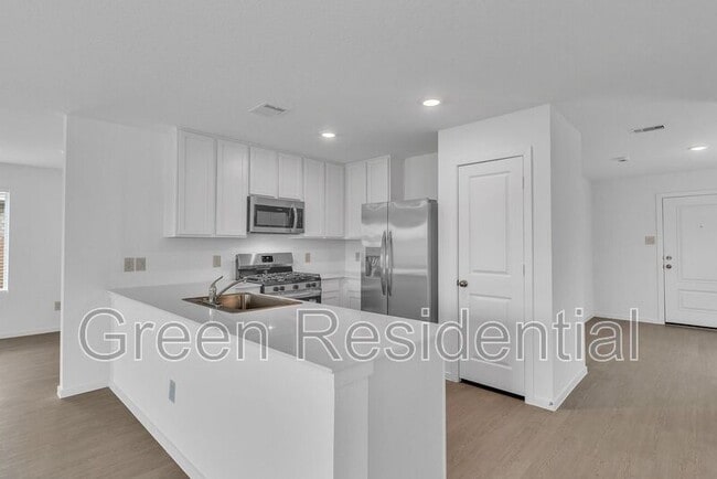 Building Photo - 28826 Texas Sparrow Ln
