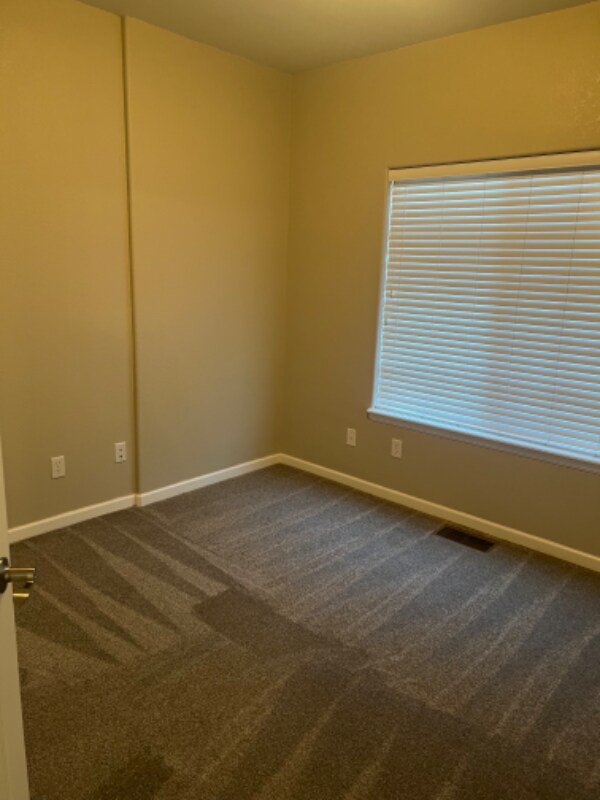 Foto del edificio - 2468 Thunder Mountain Drive