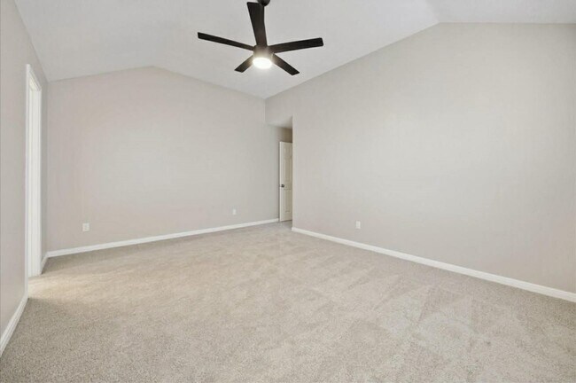 Foto del edificio - 16114 Cypress Valley Dr