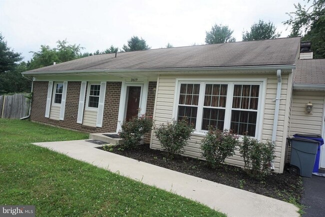 Building Photo - 3619 Morningview Ct
