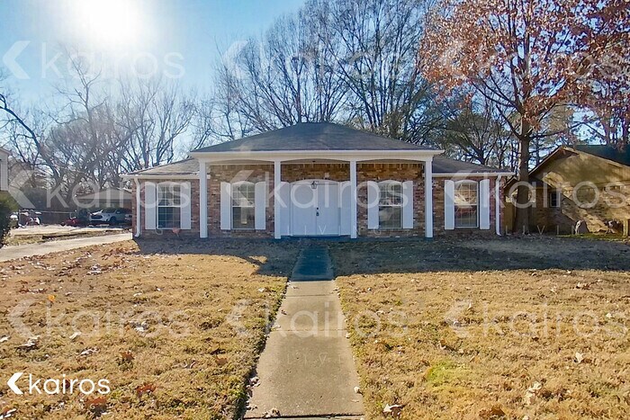Primary Photo - 2785 Clearbrook St.