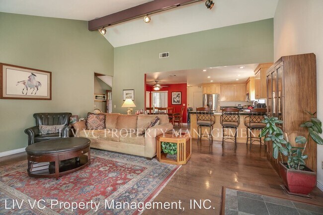Building Photo - 3 br, 2 bath House - 127 Wormwood Street