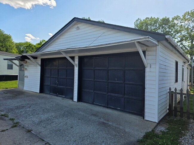 Foto del edificio - 3 Bedroom 1.5 Bath Mobile Home. Please read Description!