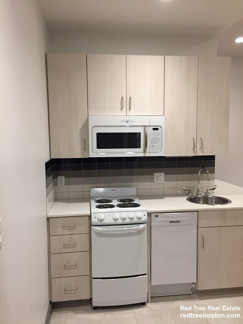 Photo - 144 Bowdoin St. Unit 23