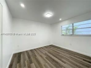 Foto del edificio - 2 br, 1 bath Condo - 1245 Pennsylvania Ave...