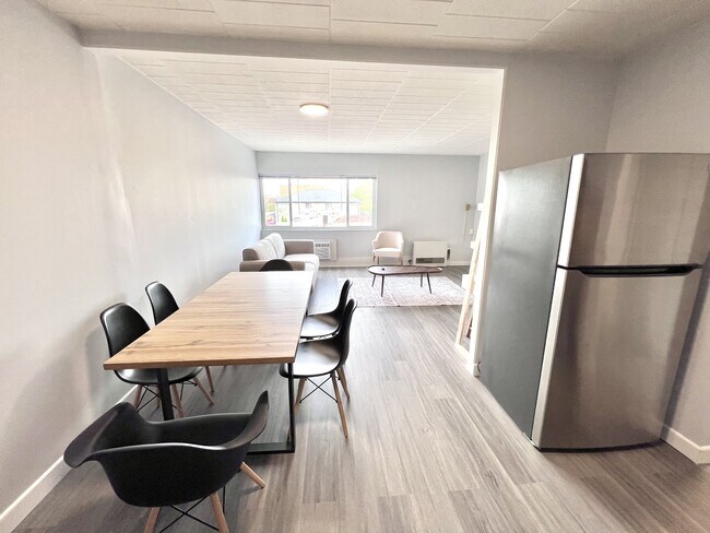 Photo du bâtiment - 180 Tecumseh Rd E