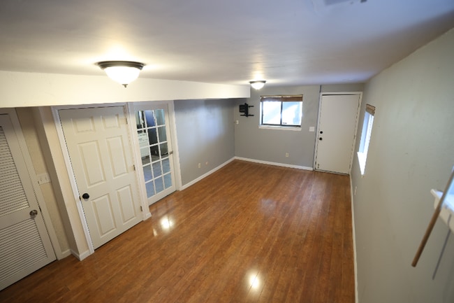 Building Photo - 3233 Meade St