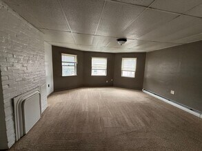 Building Photo - 1421 2nd Ave