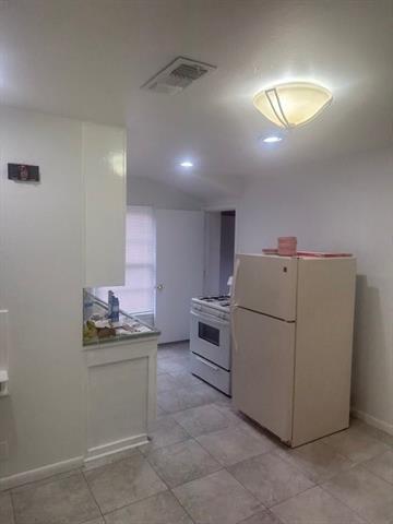 Foto del edificio - 2702 Wayside Ave