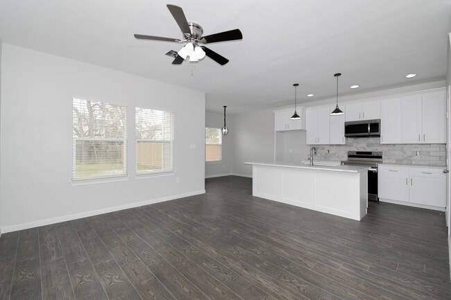 Building Photo - 4719 19th St