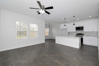 Building Photo - 4719 19th St