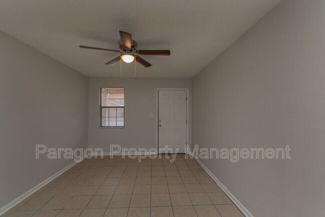 Foto del edificio - 811 Laurens St NW