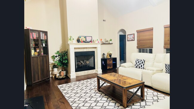 Foto del edificio - 402 SW Arch St