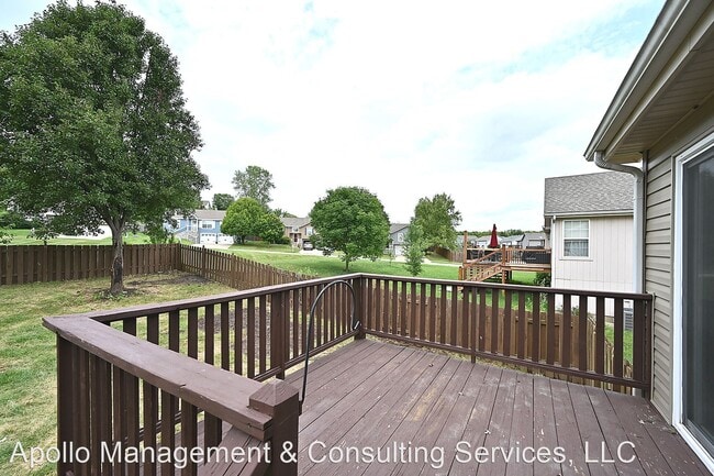 Building Photo - 3 br, 3 bath House - 13660 Hunter Drive