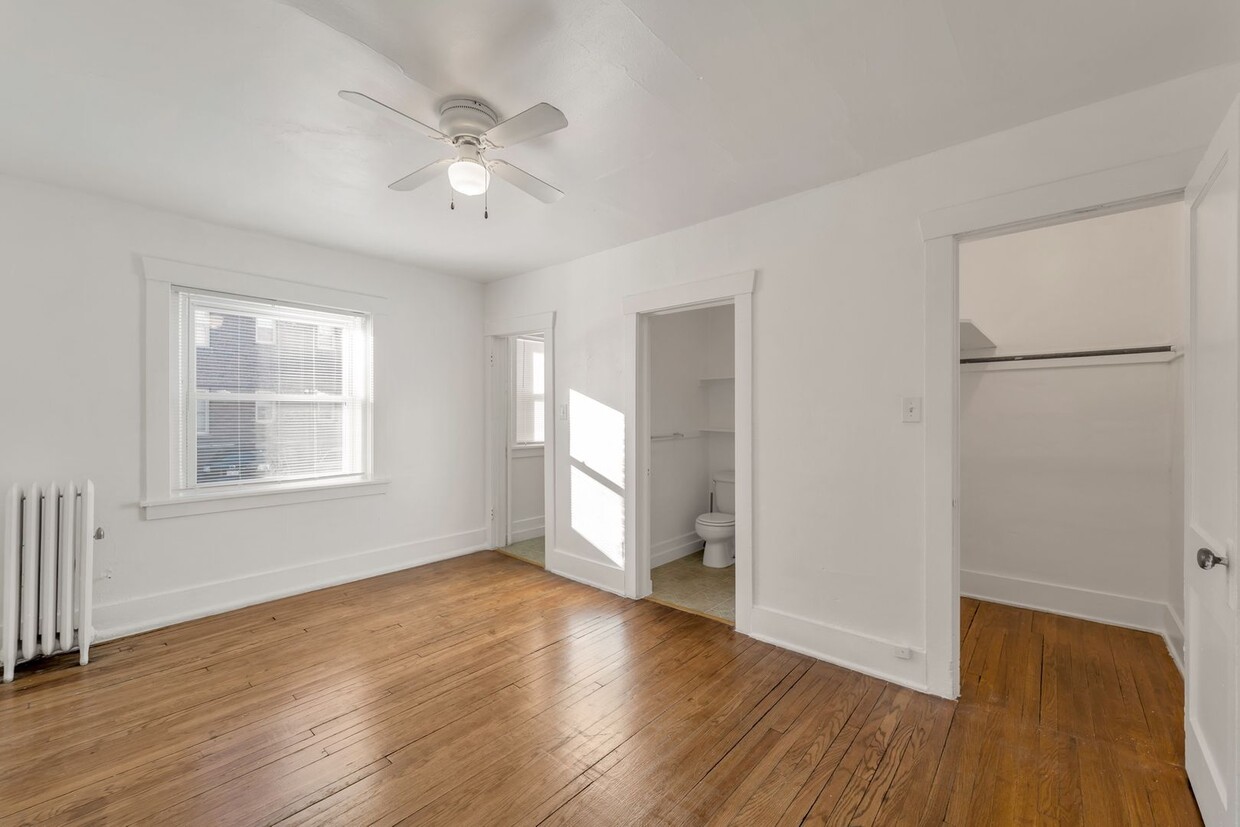 Primary Photo - 1329 N Grant St