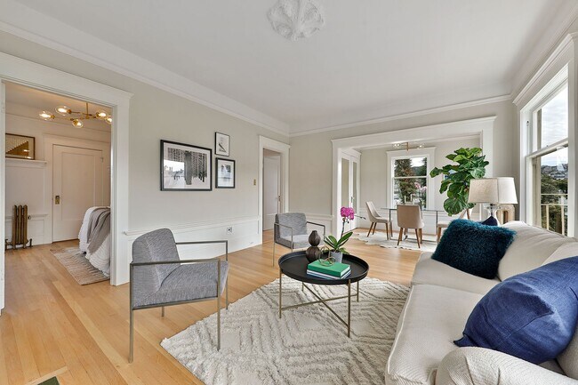 Foto del edificio - Cole Valley: Bright Top Floor Unfurnished 1 Bed 1 Bath with Garage Parking