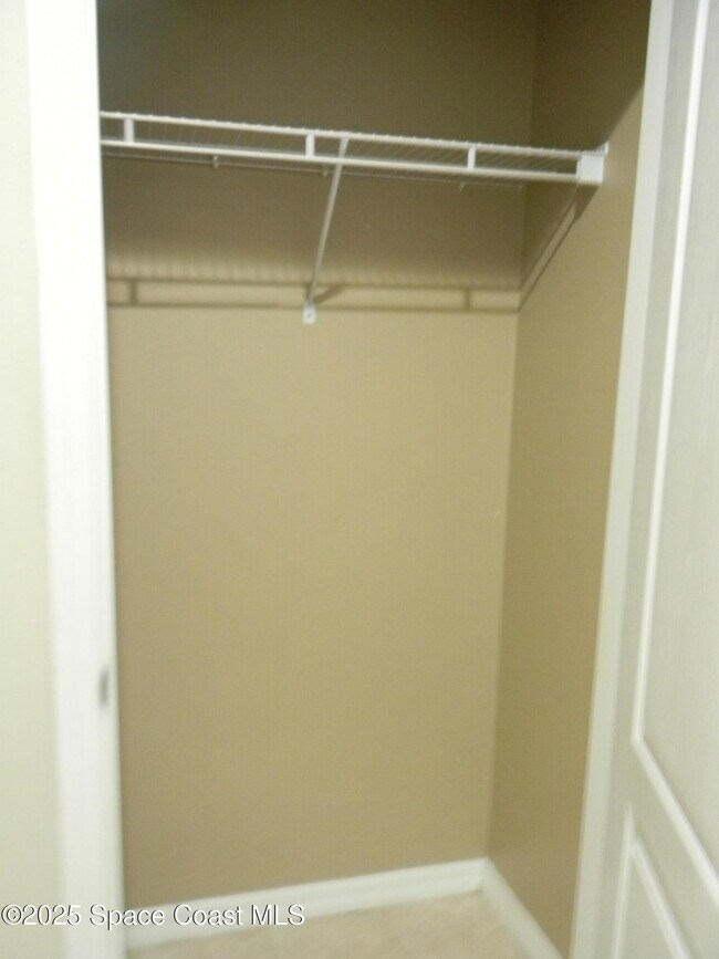 Foto del edificio - 1030 Venetian Dr