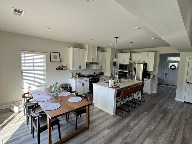 Foto del edificio - Stylish Living in Riverstone