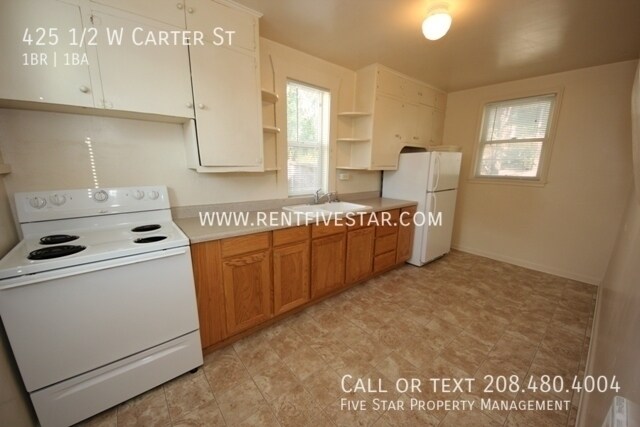 Building Photo - Five Star Property Management
