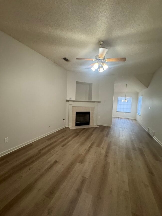 Photo - 2817 Misty Bay Dr House