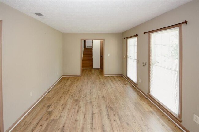 Foto del edificio - 4033 Scenic Mountain Dr SW