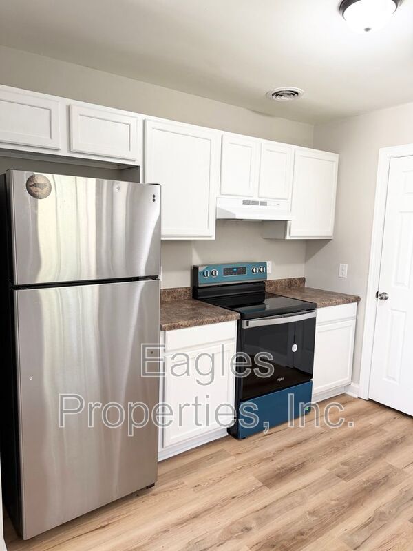 Foto del edificio - 1713 Harrel St