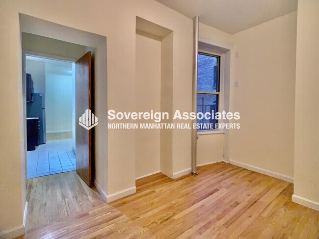 Building Photo - 515 west 111th Street