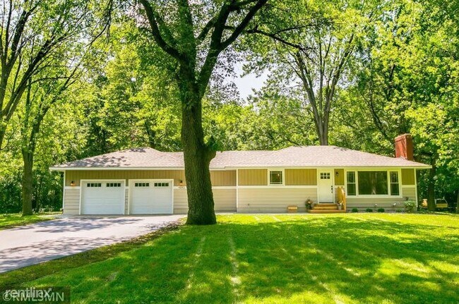 Foto del edificio - 3 br, 3 bath House - 4893 121st St N