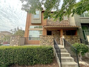 Building Photo - 2580 W El Camino Ave