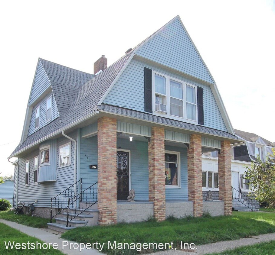 Primary Photo - 3 br, 1.5 bath House - 527 W. Webster Ave