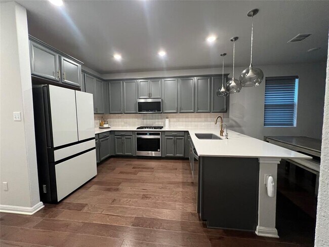 Foto del edificio - 107 Hornbill Dr