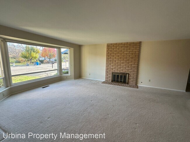 Building Photo - 3 br, 2 bath House - 7418 Oakmont Drive