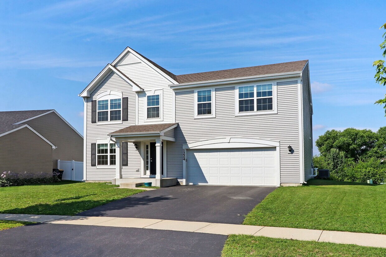 Primary Photo - 1224 Viola Ln
