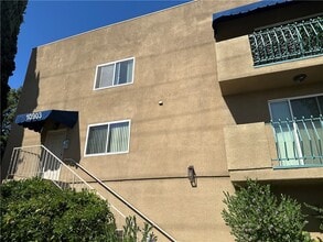 Building Photo - 10903 Camarillo St