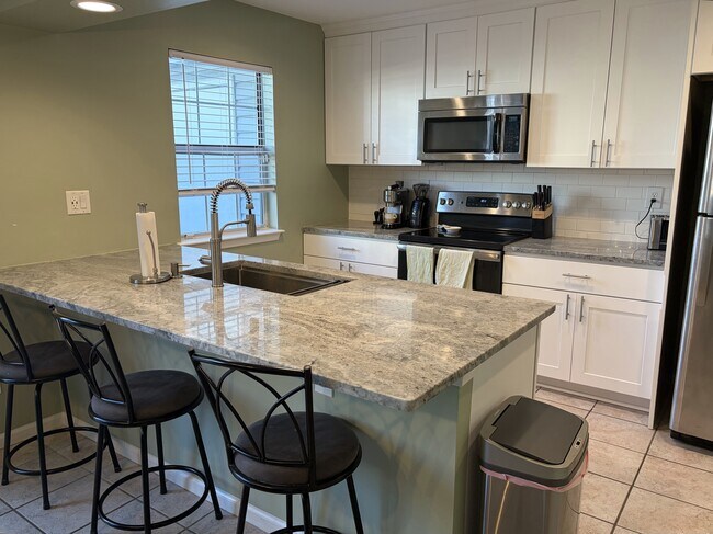 Foto del edificio - 4594 Genoa Cir