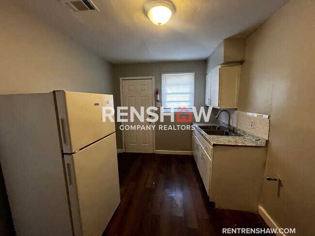 Foto del edificio - 877 Polk Ave