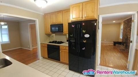 Building Photo - 3 bedroom in Atlanta GA 30340
