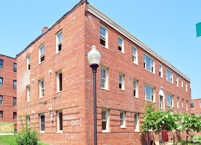 Foto del edificio - Fairway Park