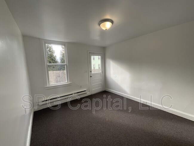 Building Photo - 103 Witherspoon Ave