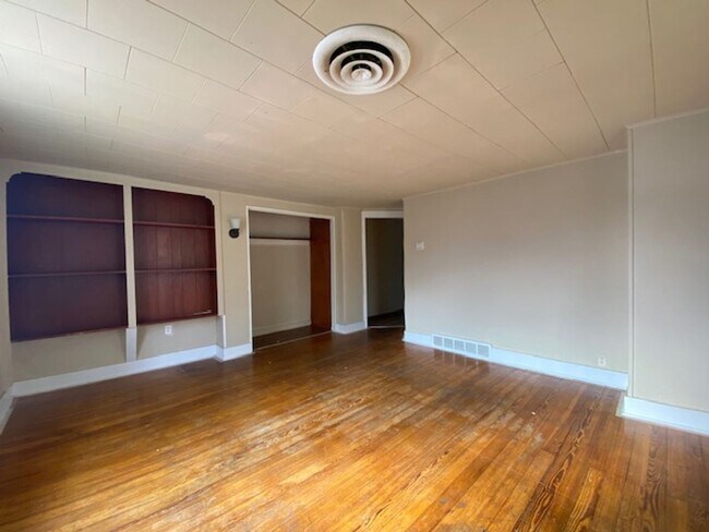 Foto del edificio - 1606/1608 W High St.